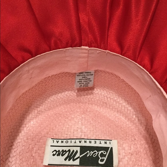 BEN MARC INTERNATIONAL VINTAGE RED FLOWER FEATHER HAT, LIKE NEW - Picture 8 of 8